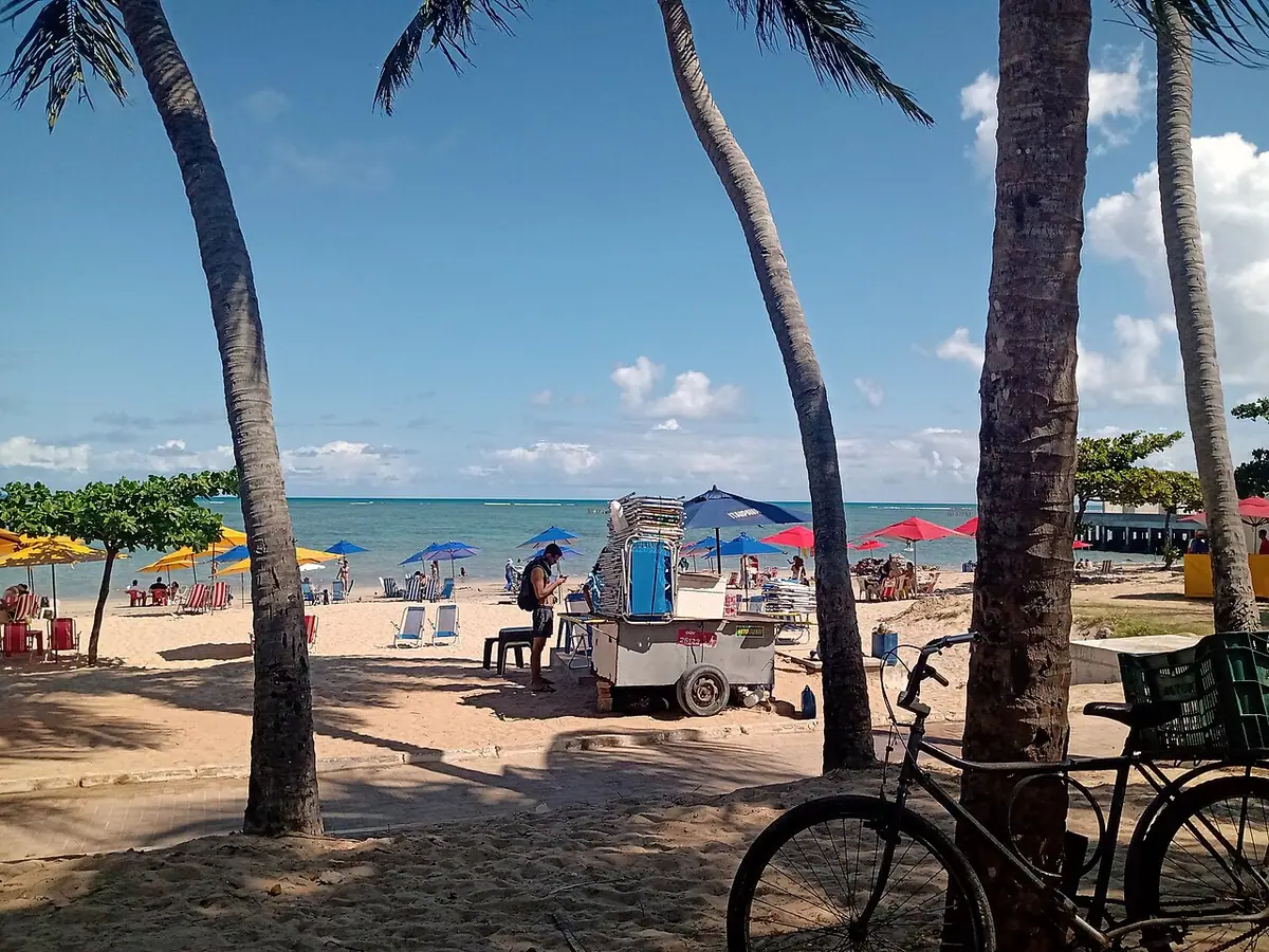 Praia de Ponta Verde, em Maceió (AL)