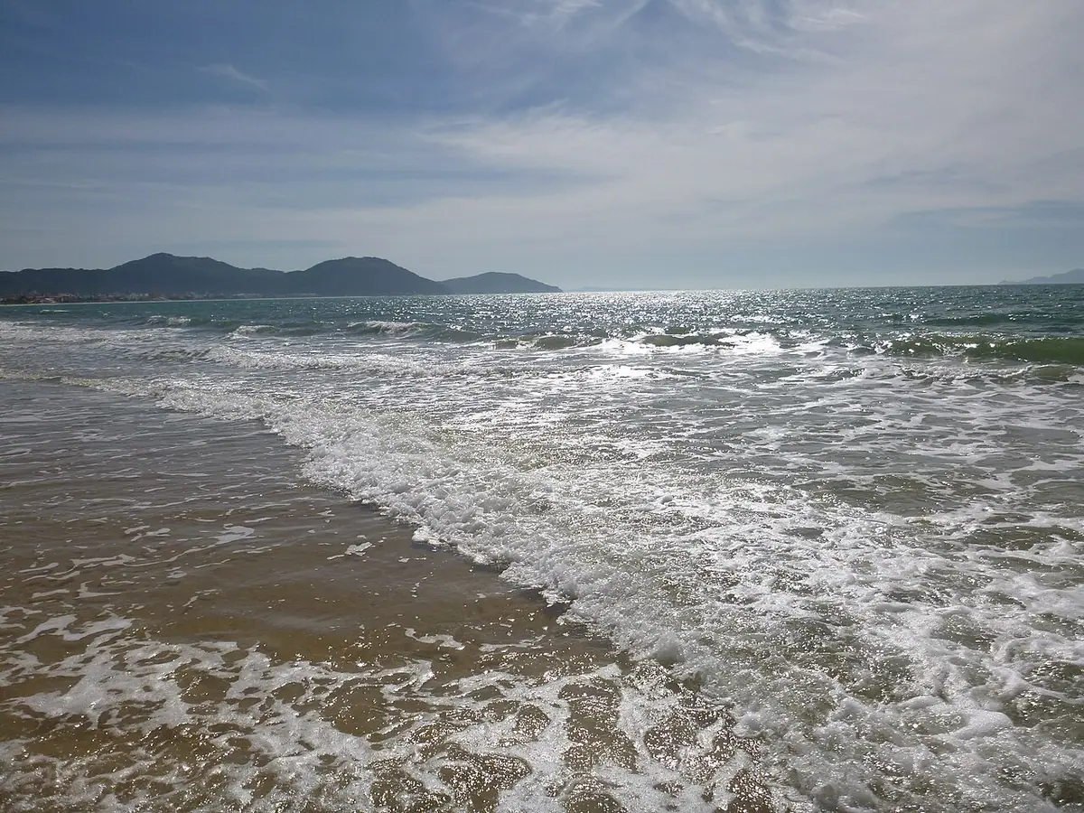 Praia do Santinho, em Florianópolis (SC)