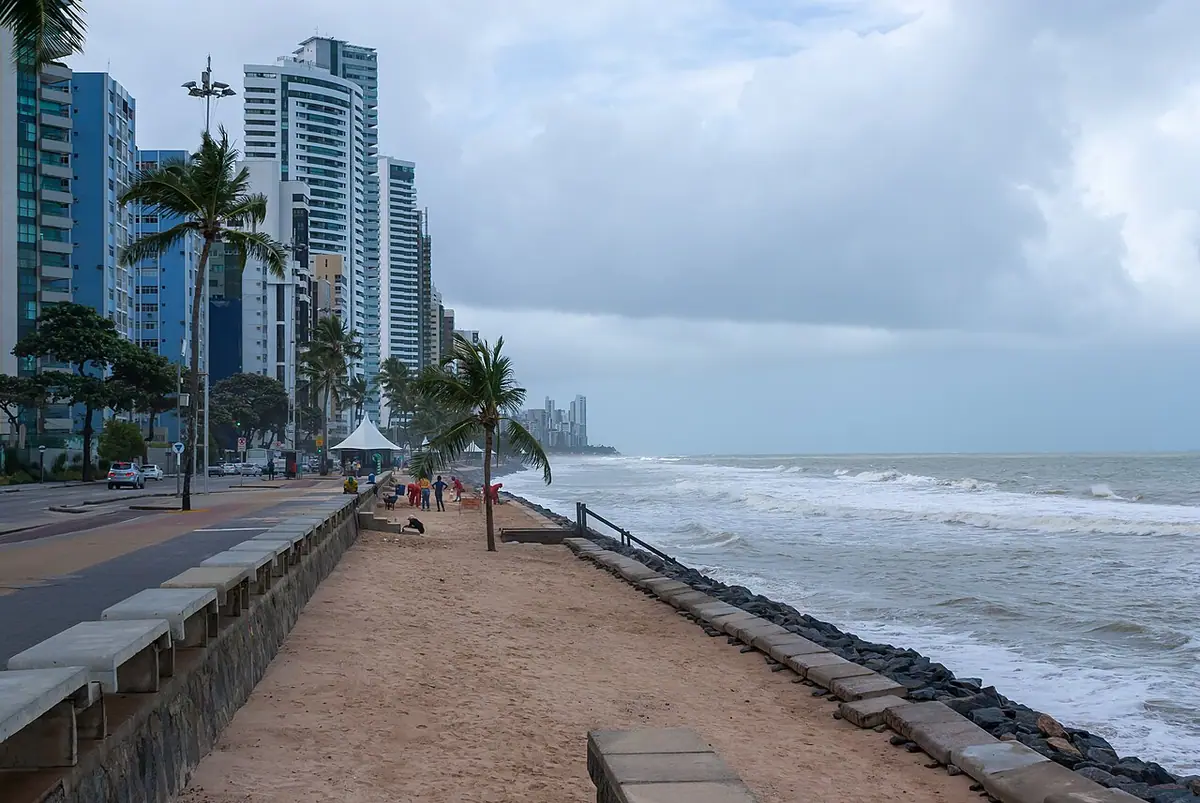 Praia de Boa Viagem, em Recife (PE)