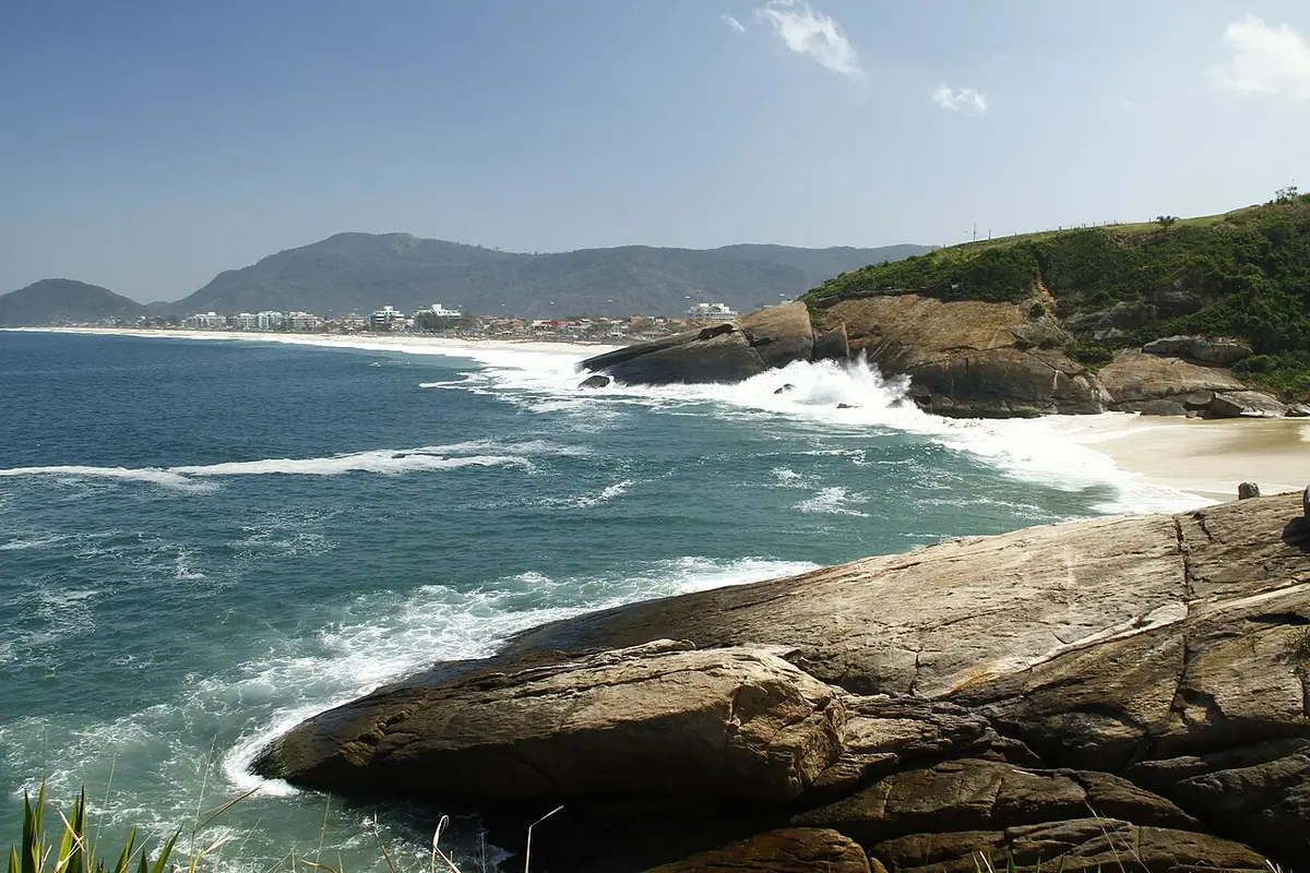 Praia do Sossego, em Niterói (RJ)