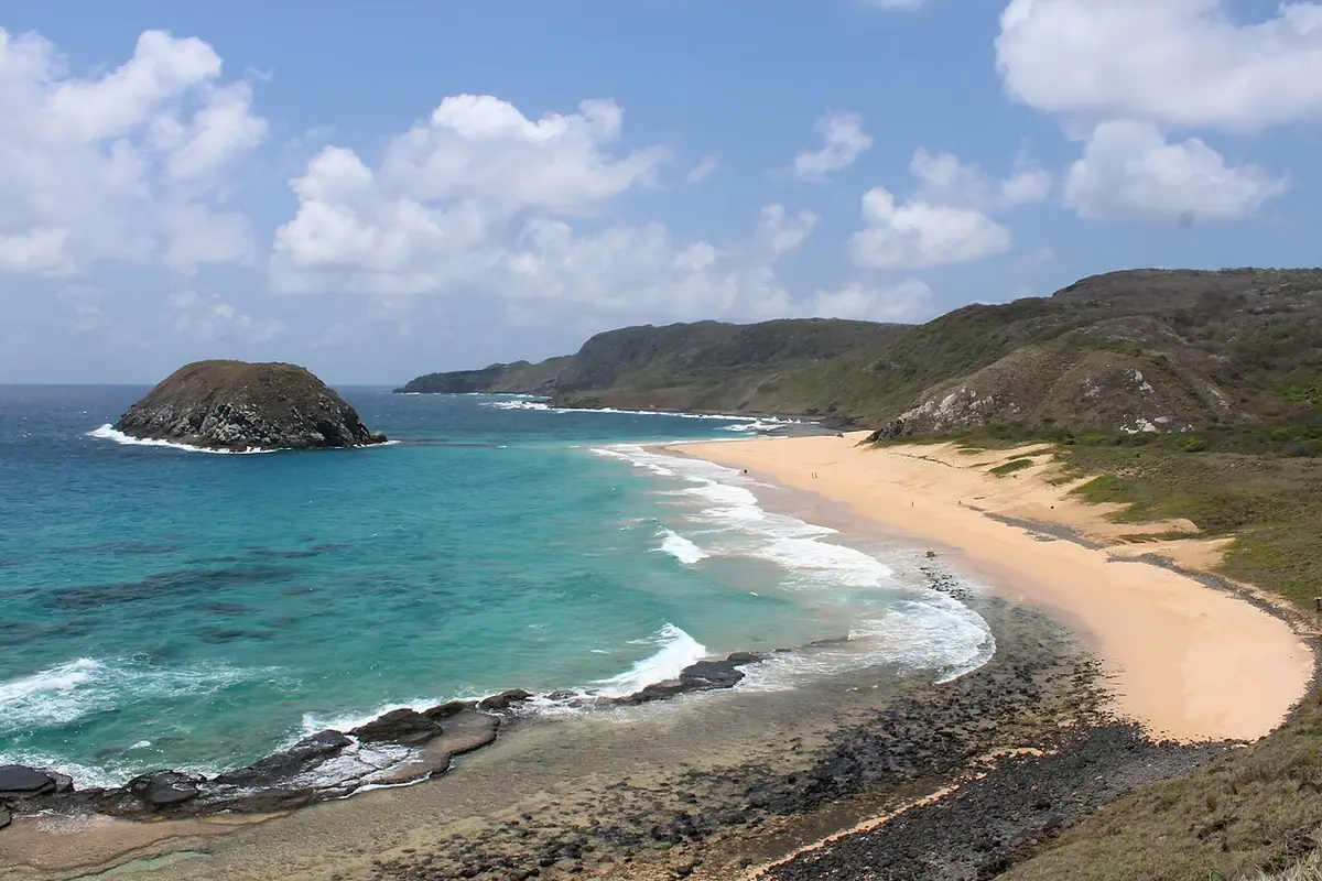 Praia do Leão, em Fernando de Noronha (PE)