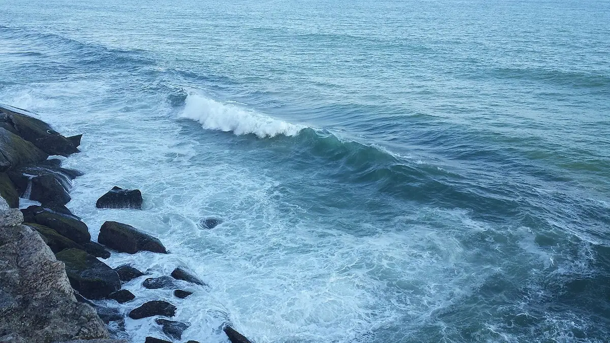 Praia das Pitangueiras, em Guarujá (SP)